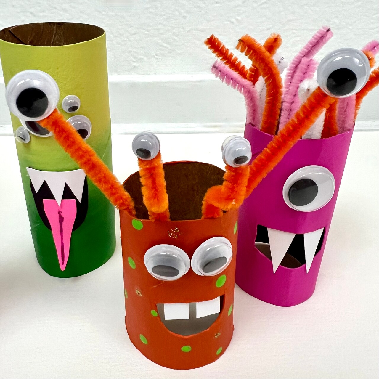 Kids Club: Paper Tube Monsters
